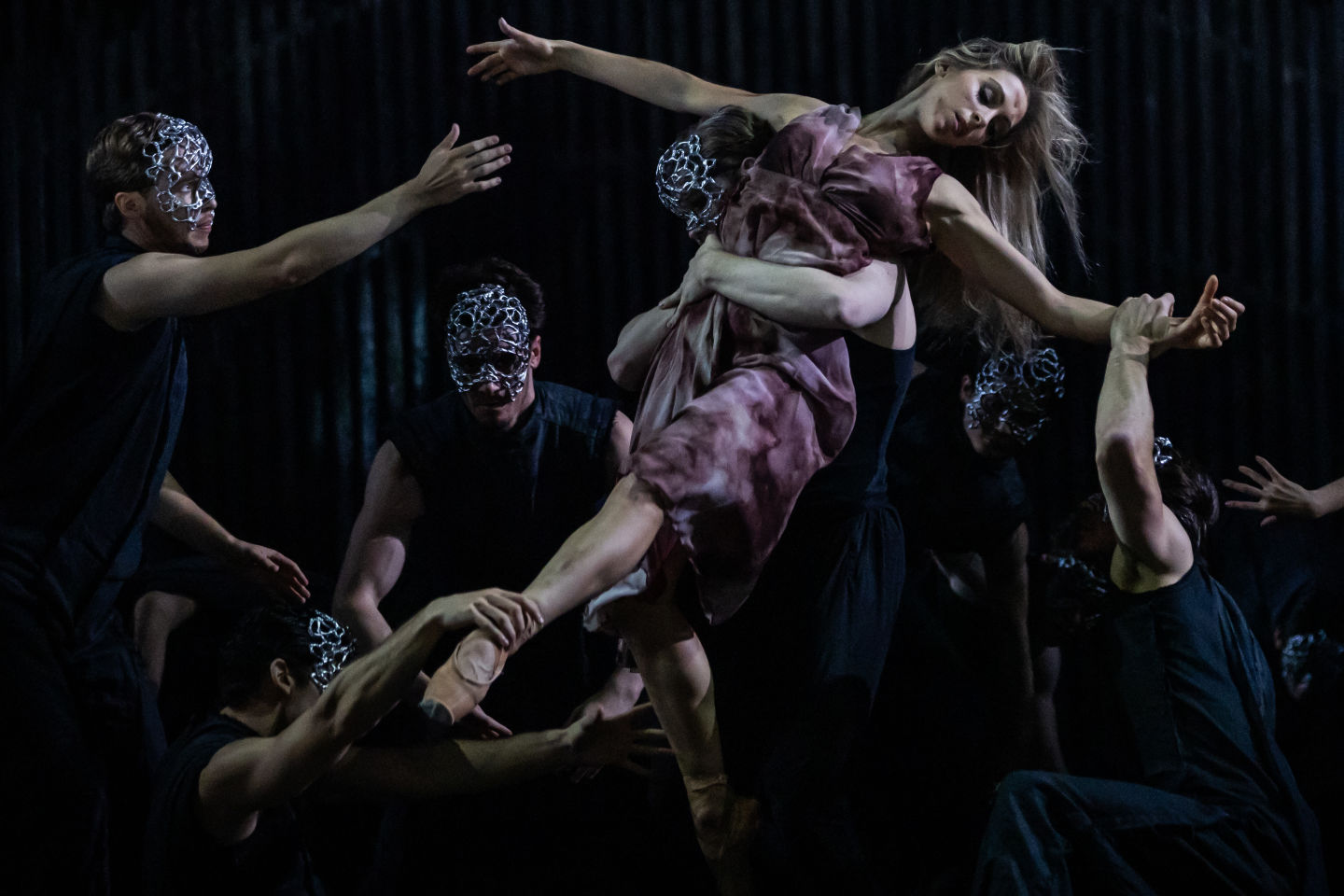 Members Lounge: Hamlet
