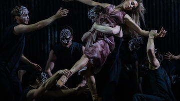 Members Lounge: Hamlet