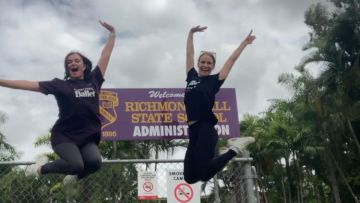 Day in the life of our Teaching Artists on Tour